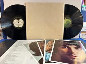 THE BEATLES WHITE 7067/8 2LP POSTER INSERTS N°0529934. ORIGINAL UK LP NEAR MINT - Imagen 1 de 4