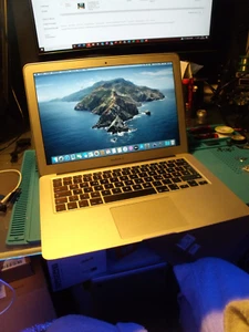 Apple MacBook Air 4.2 2011 A1369 Core i5 1,7 Ghz 4GB 256GB SSD macOS Catalina - Bild 1 von 14