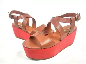 POUR LA VICTOIRE, NOELE PLATFORM SANDAL, WOMENS, COGNAC/ RED, US 8 M, EURO 38 - Picture 1 of 6