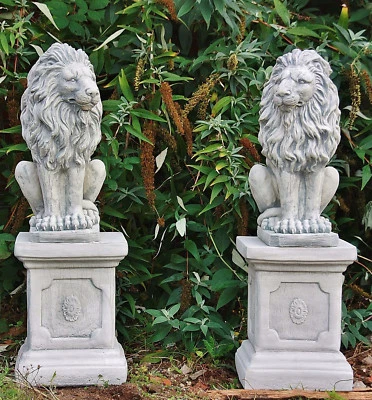 LÖWE LÖWEN mit SOCKEL aus STEINGUSS für GARTEN FROSTFEST TIER 1551u1552uPO-74x2 - Bild 1 von 4