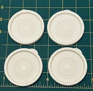 4 Vintage Round 2.5-inch WHITE Tupperware Replacement Seals Lids 295 - Picture 1 of 4
