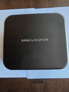 Bang & Olufsen - Bang & Olufsen Aluminum Hard Case for Beoplay H95 -new/open box
