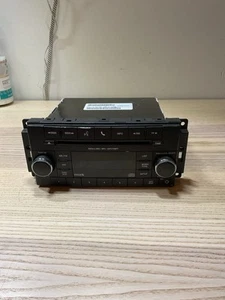 07-17 Jeep Dodge Chrysler Radio Sirius Aux MP3 CD AM/FM P68252825AA OEM - Imagen 1 de 18