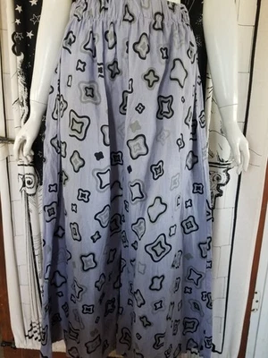 Pantalones para mujer NETTLE STUDIOS San Francisco de lino puro artísticos de pierna ancha púrpura negro Foto 1 de 4