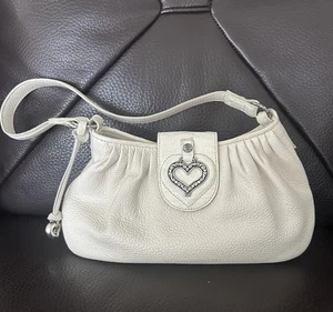 Brighton Purse Off White Pebbled Leather Shoulder / Carry Bag Magnetic Heart - Picture 1 of 13