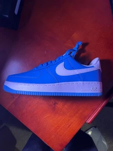 Nike Air Force 1 Low '07 Herrenschuhe Universität blau weiß Größe 10 - Bild 1 von 6