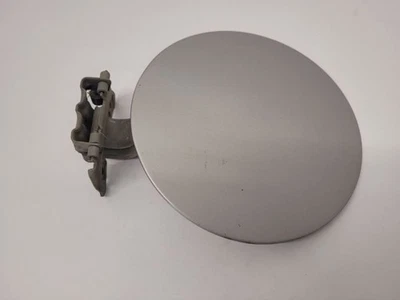 GMC SIERRA 1500 1997-2007 puerta de llenado de combustible plateada 15124080 97-07 Foto 1 de 4