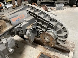USED 2008 Ford F450 TRANSFER CASE 7C347A195H Shipped 6.4  - Picture 1 of 9