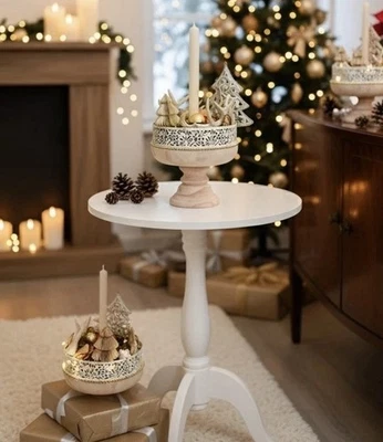 Weihnachtl.  Gesteck auf Holz, Tablett mit Fuß und LED  Tischdeko Weihnachten - Bild 1 von 4