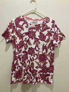 Croft And Barrow Ladies Medium “The Classic Tee” Pink White Tan Floral Shirt SS - Picture 1 of 5