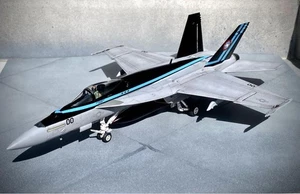 Hasegawa Top Gun Maverick F/A-18E Machine 1:72 - Picture 1 of 11