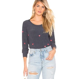 Chaser Mujer Grande Azul Pequeño Corazón Suéter en Avalon Manga Larga Sudadera - Imagen 1 de 11