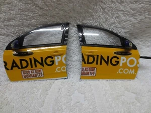 DAVISON 2012 FG FORD FALCON RIGHT & LEFT FRONT DOORS 1:18 SCALE - Bild 1 von 4