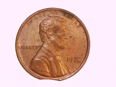 1972-P Doubled Die Obverse # 10  DDO-010 Lincoln Memorial Cent w/ Curved Clip! - Image 1 of 4