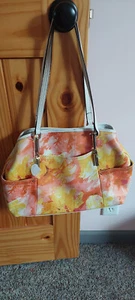 B Makowsky Large Pink Yellow White Floral Leather Shoulder Bag Sliver Hardware - Picture 1 of 3