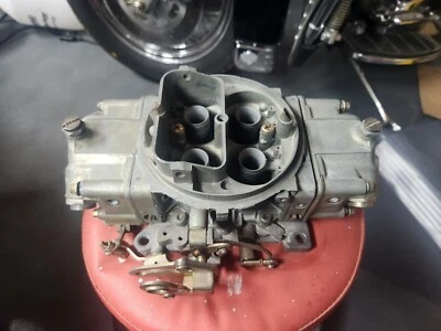 HOLLEY 850 CFM 9380 Double Pumper Gas Carburetor  Annular - Image 1 of 4