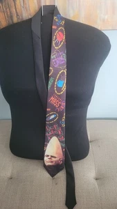 Cravatta vintage film Ralph Marlin Coneheads 1993 - Commedia Dan Aykroyd, Made in USA, - Foto 1 di 8