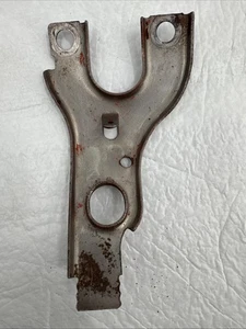 1969 Camaro S/B D/S Spark Plug Wire Tower Bracket "GM" - Picture 1 of 8