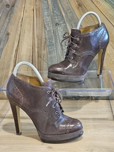 Tacones botín Oxford de cuero marrón Nine West, con cordones, talla 7,5 - Imagen 1 de 11