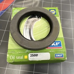 Genuine CR Chicago Rawhide SKF oil seal 25091 New Old Stock ,Free Shipping - Picture 1 of 5