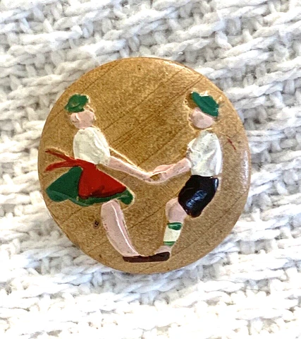 Vintage Antique DANCING COUPLE GERMAN FOLK DANCERS 1" Wood Wooden Button S23 Cover