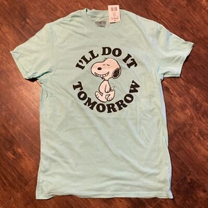 Peanuts Snoopy Celadon Graphic T-Shirt - S - NEW - Picture 1 of 6
