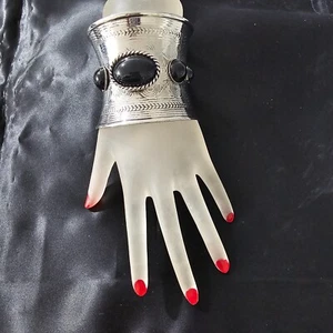 Wide silver metal women fashion bracelet 5 beads 2 1/2" wide NWOT Statement pc. - Picture 1 of 9