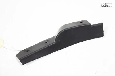 Protector contra salpicaduras del lado del pasajero delantero derecho Chevrolet Trax 2024 OEM Foto 1 de 4