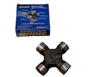 Moog Universal Joint 270 2001 Chevy Silverado 1500 Extended Cab Super Strength - Foto 1 di 11