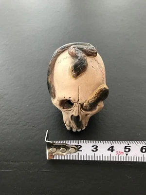 Skull Pottery Statue 2.1 inch Japanese Figurine - Image 1 of 4