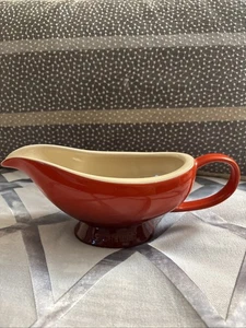 Le Creuset Sauciere Cerise 16oz Neu mit Etikett - Bild 1 von 7