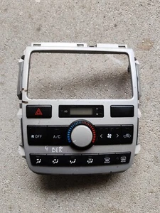 Toyota Avensis Verso 2003/Climate Control Unit/5590044270/1464309625 - Imagen 1 de 6