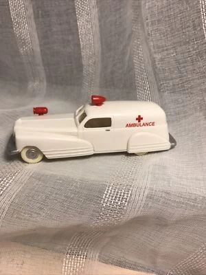 Dimestore Dreams Deluxe Plastic Ambulance Car 1:43 Scale  2000 1940-50’s Style - Image 1 of 4