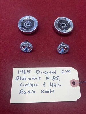 GM Oldsmobile F-85 1965 original, Cutlass y 442 perillas de radio Foto 1 de 3