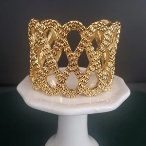 Lilly Pulitzer Textured Gold Tone Open Weave Cuff Bracelet Signed Coastal Resort - Picture 1 of 8