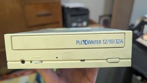 Lecteur CD-RW interne Plextor PlexWriter PX-W1210TA IDE 5,25" rétro beige - Photo 1/3