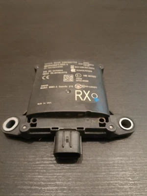 OEM Lexus RX Blind Spot Radar Sensor Module SRR3-A 88162-0E060 - Image 1 of 2