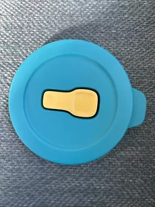 Tupperware 7371 Round Vented Seal Lid 4.5” Inch Turquoise Yellow Vent 7371A-6 - Picture 1 of 5
