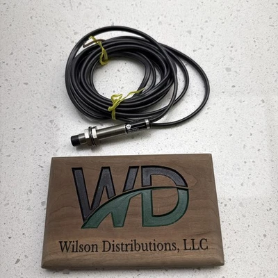 Allen Bradley 871T-G4B12 Cylindrical Inductive Proximity Sensor 20-132V - Image 1 of 3