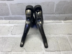 Shimano Ultegra ST-6700 STI Shifters – Tested & Working, New Bracket Covers - Picture 1 of 3