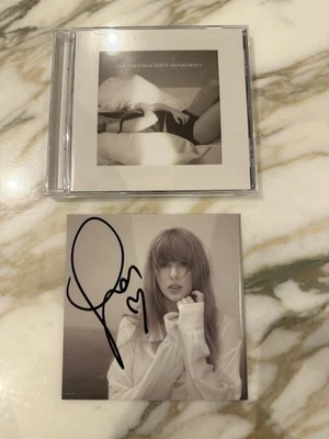 Taylor Swift - THE TORTURED POETS DEPARTMENT CD + HAND SIGNED PHOTO (+ HEART) - Bild 1 von 4
