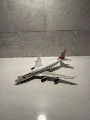 Gemini Jets 1:400 British Airways Boeing 747-436, G-BNLV, Model Airliner - Image 1 of 4