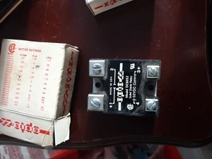 Crydom DC60S3 SOLID STATE RELAIS - Bild 1 von 4