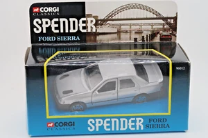CORGI TOYS CLASSICS / FORD SIERRA / ARGENTO / 1:43 / IMBALLO ORIGINALE - Foto 1 di 5