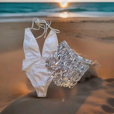 全新 Shein 泳装 1 件比基尼 S 性感白色蛇皮深 V Cheeky 银色裙 — 第 1/4 张图片