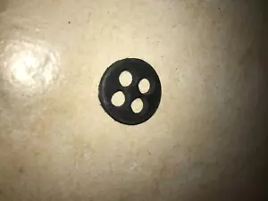 Vierlochdichtung Gummidichtung Benzinhahn Trabant NEU Dichtung Gummi 4-Loch 22mm - Bild 1 von 1