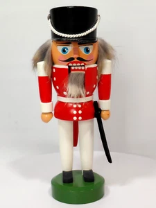 Deutscher Original Erzgebirger Nussknacker Soldat 8" groß rot weiß Schwert HoDreWa - Bild 1 von 7