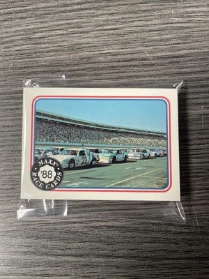 1988 Maxx Racing Great Body Chevrolet Monte Carlo SS #99 Card Lot X25 - Image 1 of 2