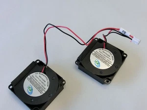 Ersatzteil 2x Lüfter Hotend Düse Anycubic Kobra Plus Printer 3D Drucker PLA FDM - Picture 1 of 5