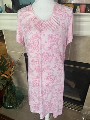 Adonna 睡衣涤纶人造丝 V 领礼服 XL 粉红色花卉带鸟 — 第 1/4 张图片